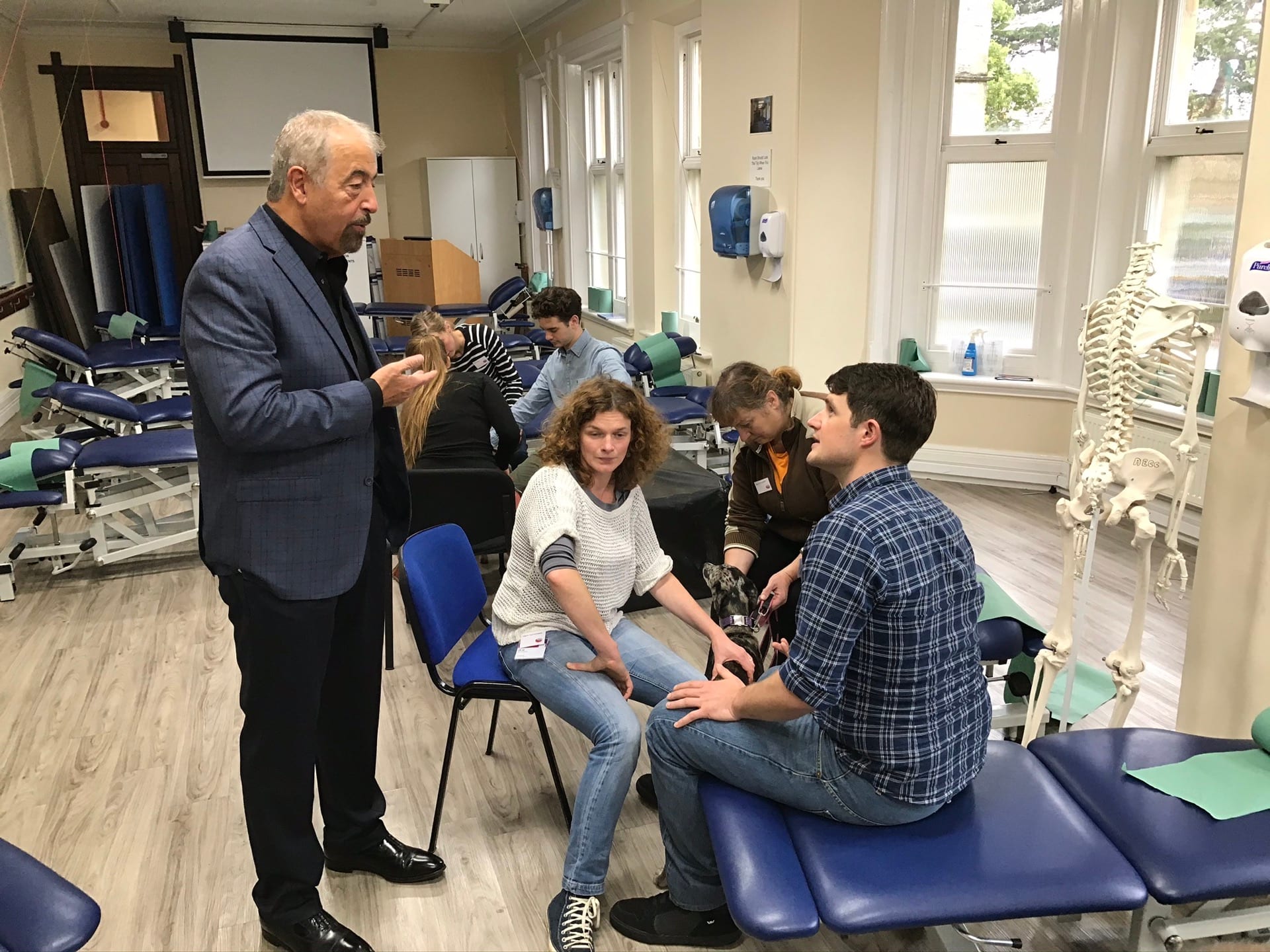 Applied Kinesiology seminar photo 4.